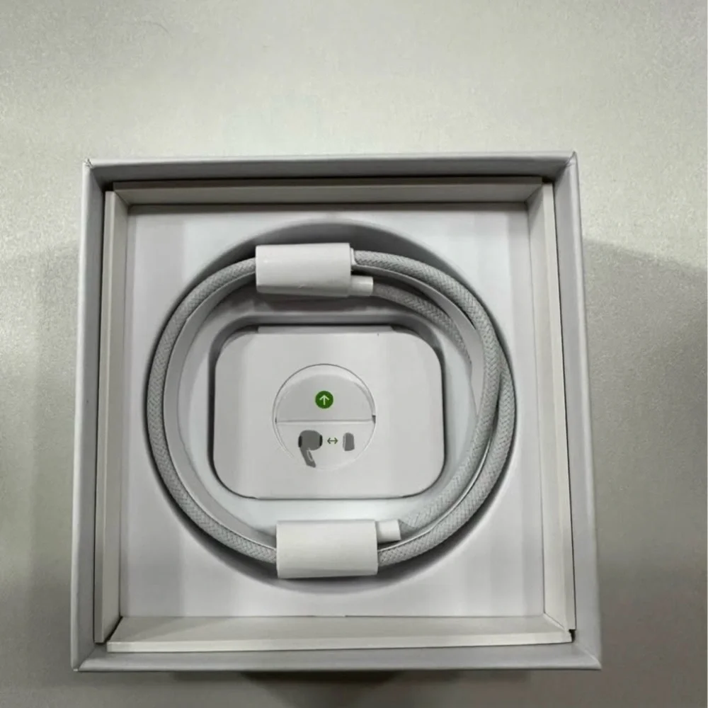 Apple White AirPods Pro Wireless Headset